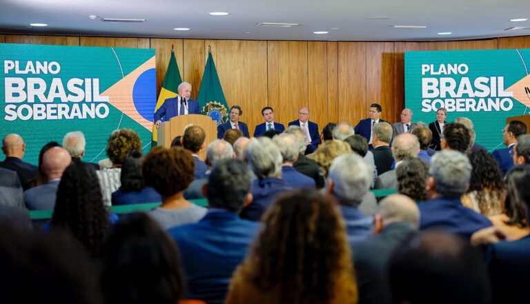 Guia Completo: O Pacote de 18 Projetos que Vai Mudar o Comércio Exterior no Brasil